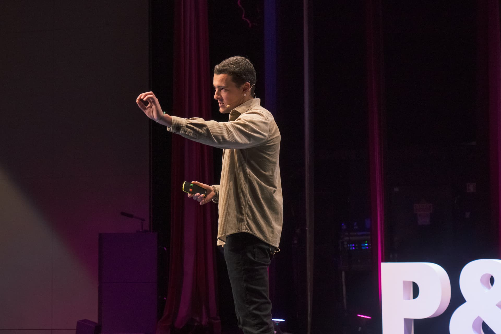 João Velez em palco